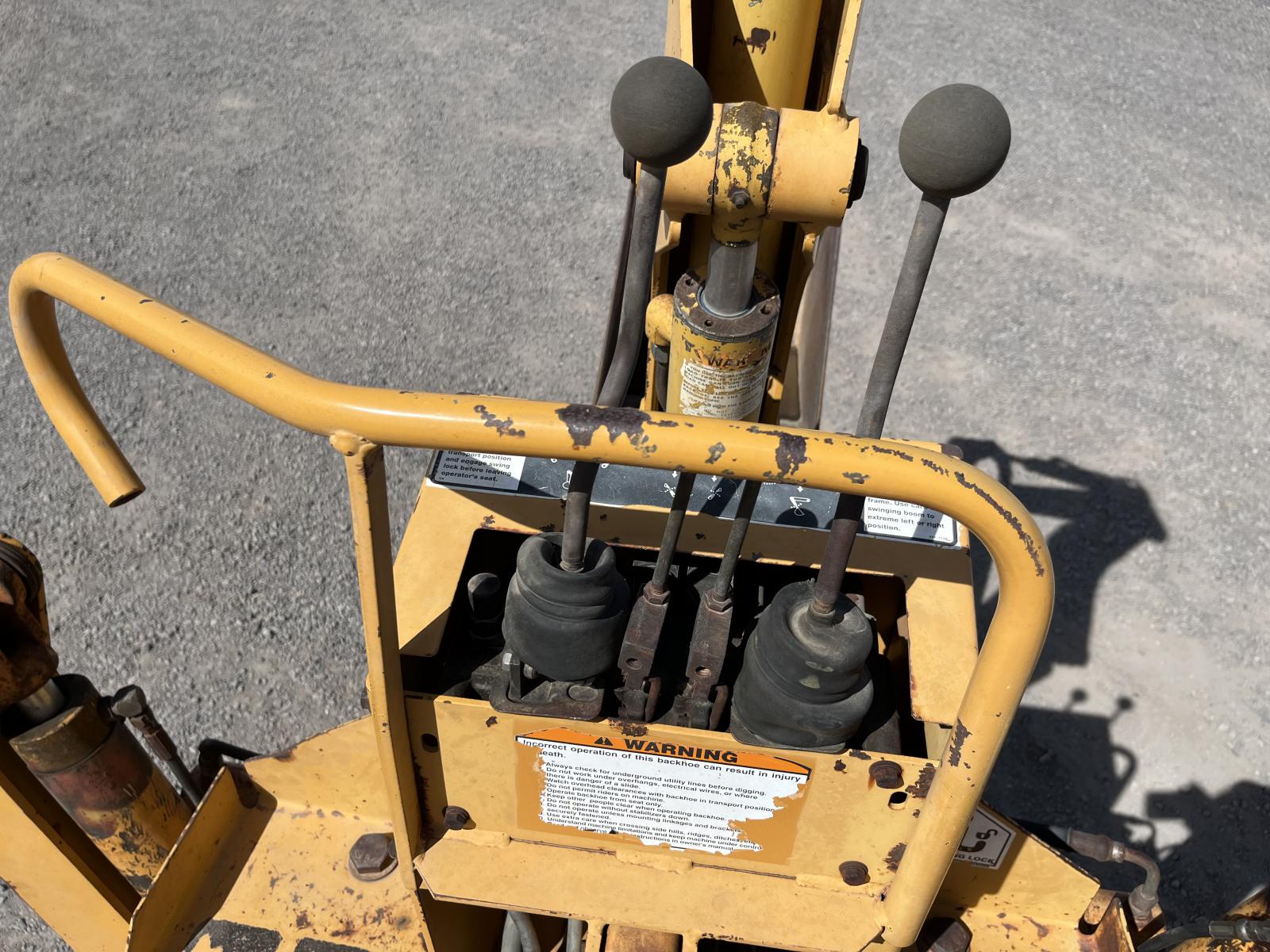 ./imagenes/INVOICE/2019/16425/ZANJADORA CASE 660 (16).JPG